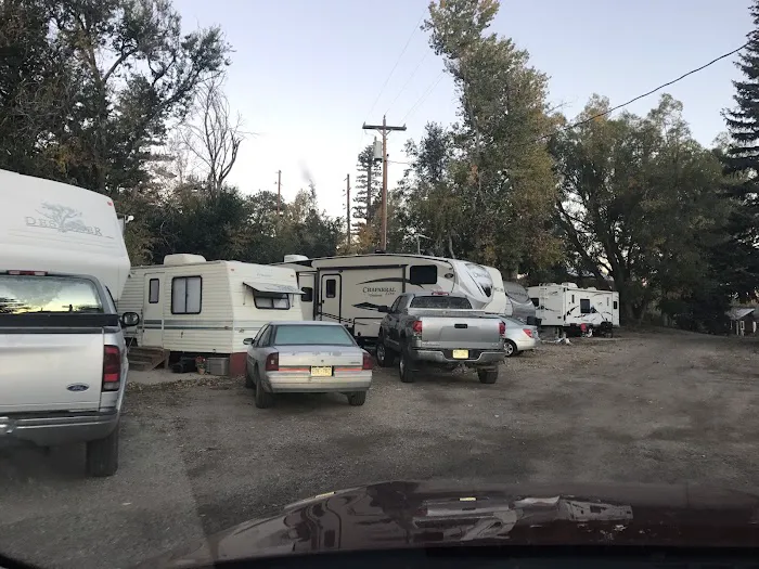 Fireside Cabins and RV Park Picture 4