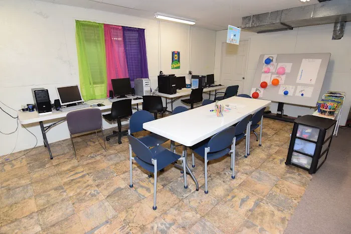 Harmony Village Manufactured Home Community Picture 7