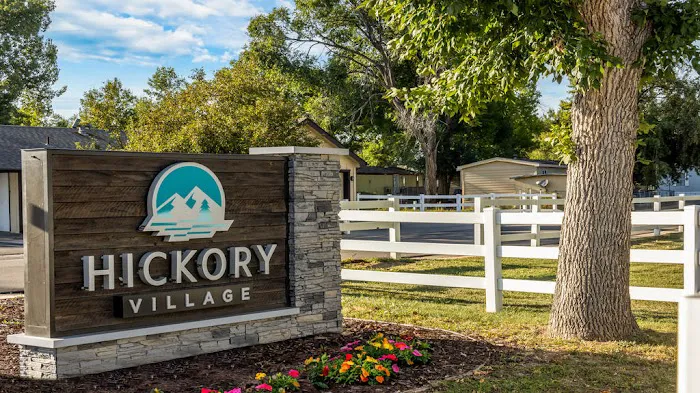Hickory Village Picture 2