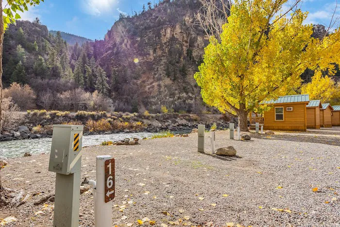 Glenwood Canyon Resort Picture 8