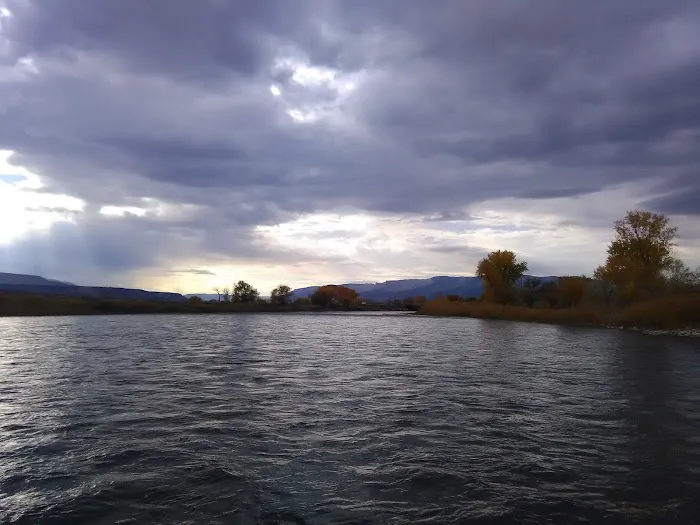 Heron's Nest RV Park & Camp Picture 9