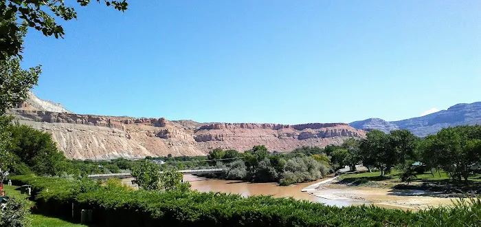 Rio-Vista Mobile Home Park Picture 2