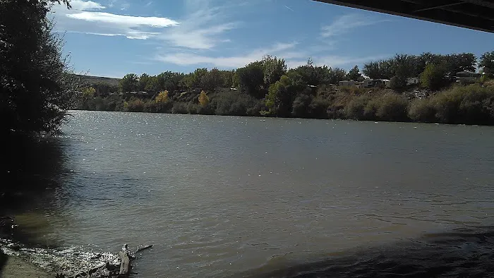 Rio-Vista Mobile Home Park Picture 7