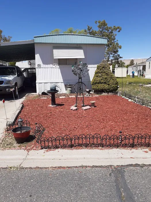 Picture Ranch Mobile Home Park Picture 2