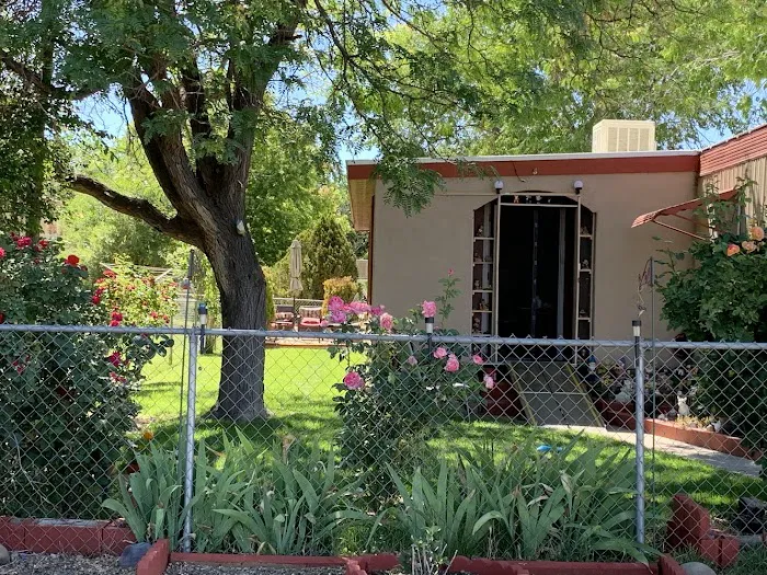 Candlewood Park Picture 6