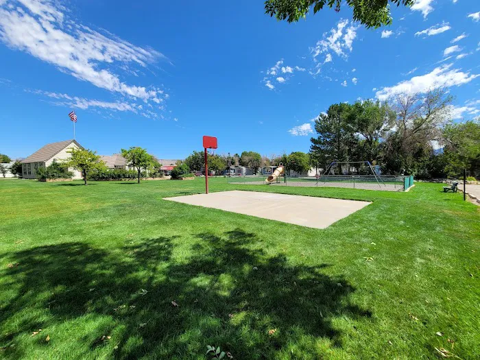 Midlands Village Manufactured Home Community Picture 5