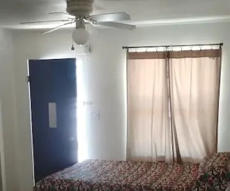 Four Seasons River Inn & RV Park