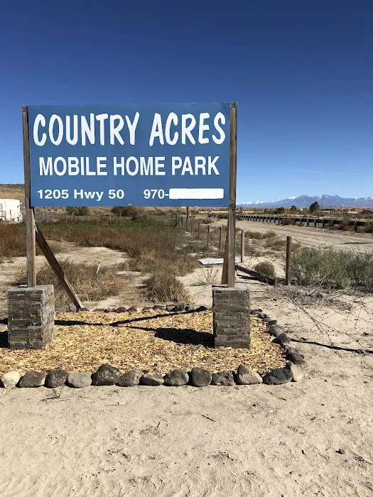 Country Acres Mobile Home Park Picture 8