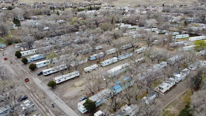 Western Hills Mobile Home Park Picture 5