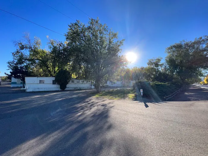 Western Hills Mobile Home Park Picture 4