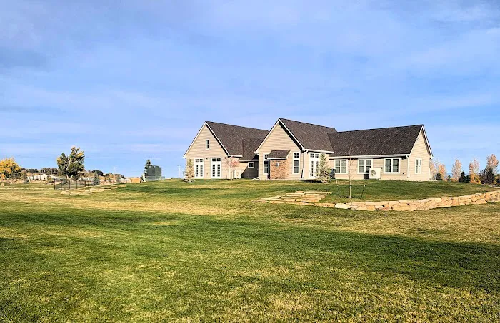 Hidden Lake Manufactured Home Community Picture 1