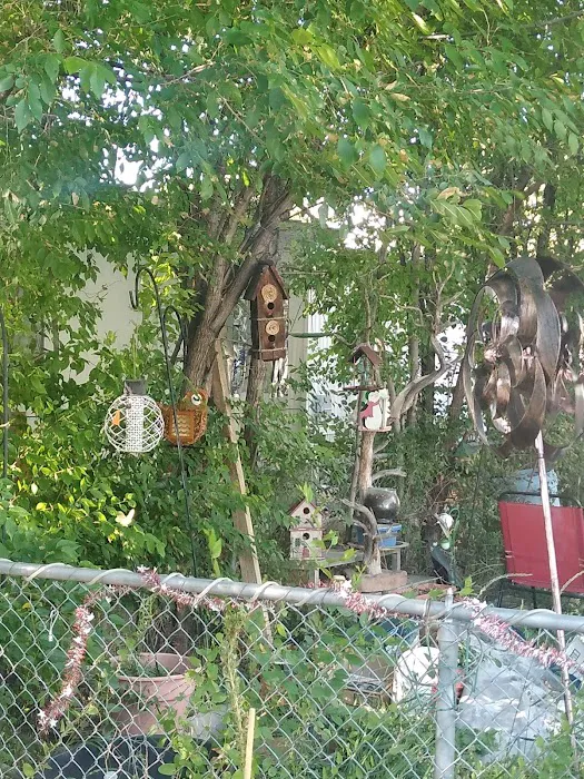 Cottonwood Mobile Home Park Picture 3