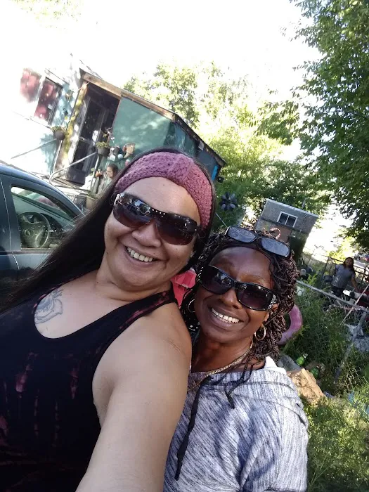 Cottonwood Mobile Home Park Picture 6