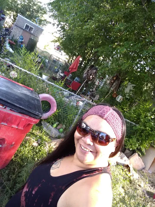 Cottonwood Mobile Home Park Picture 8