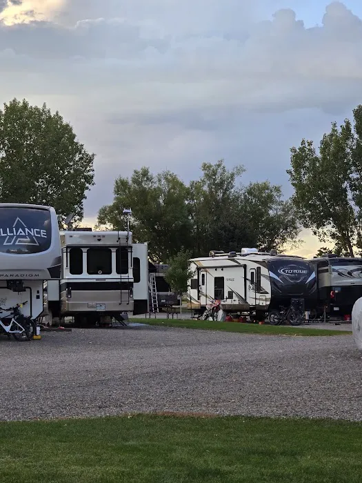 Centennial RV Park Picture 4