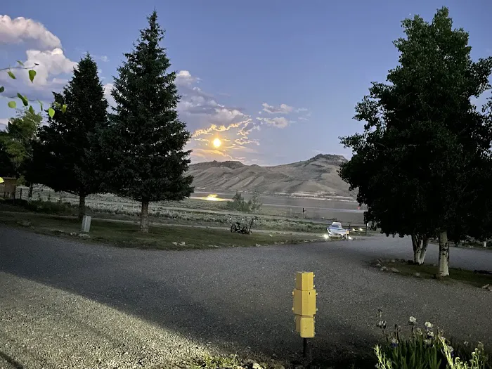 Oasis RV Resort & Cottages Gunnison Picture 10