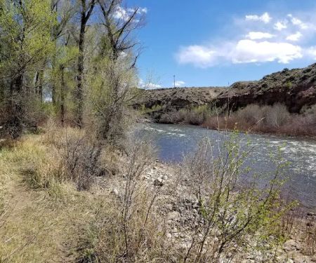 Palisades Senior RV Park