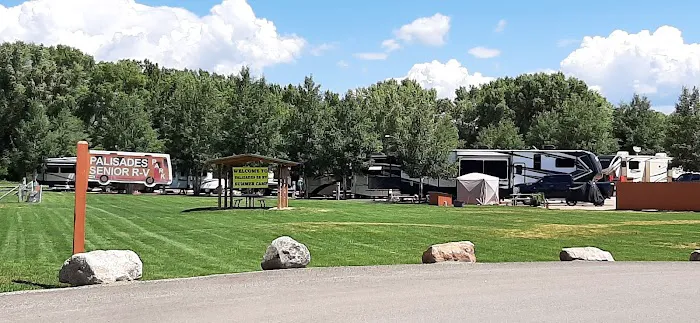 Palisades Senior RV Park Picture 2
