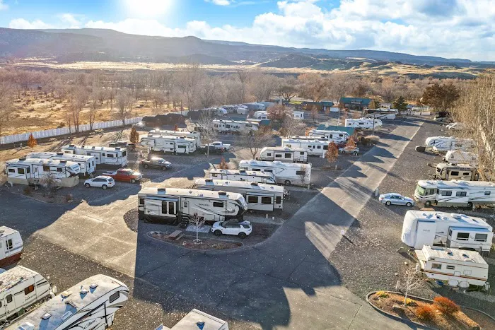 Monument RV Park Picture 2