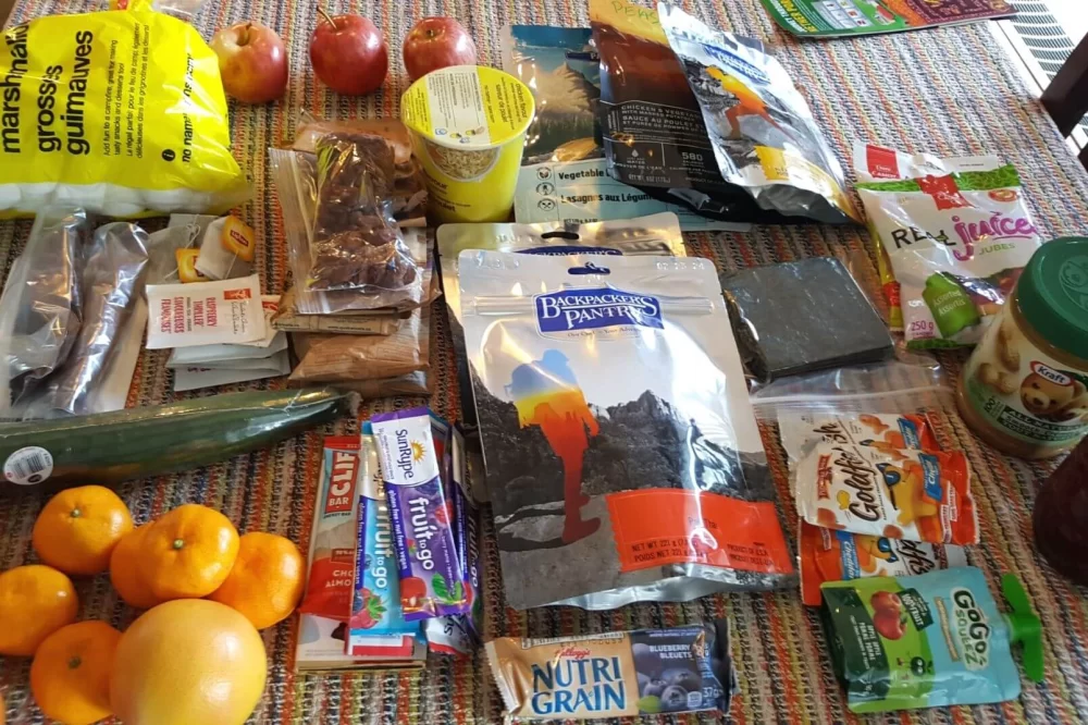 How to Pack Food for Camping Without a Fridge: Tips, Tricks, and Real-Life Examples
