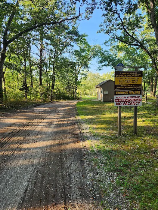 Peconic River Campground Picture 10