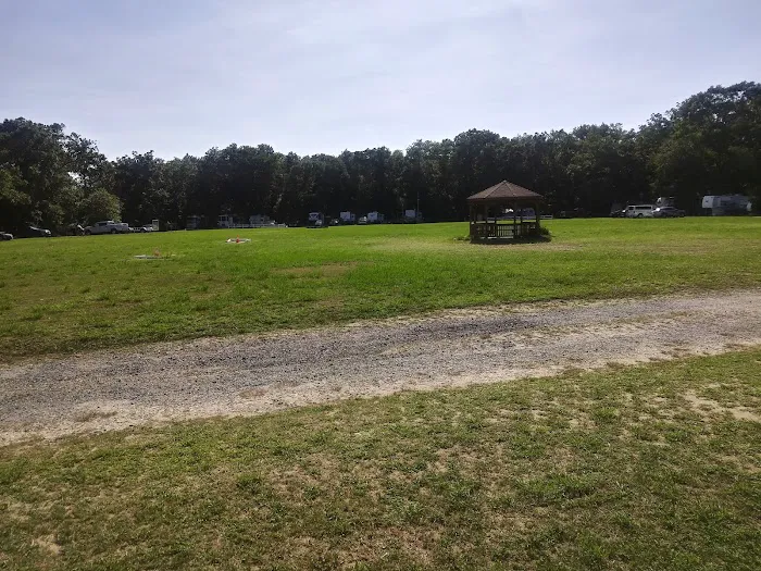 Brookville Campgrounds Picture 8