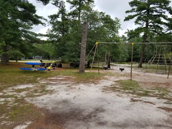 Chips Folly Family Campground Picture 8