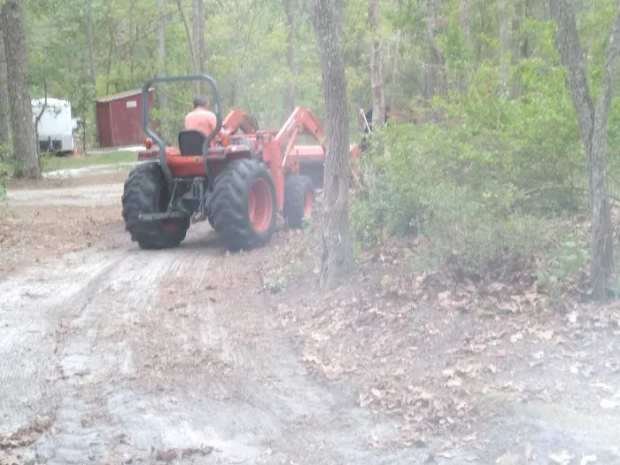 Pilgrim Lake Camp Grounds Picture 6