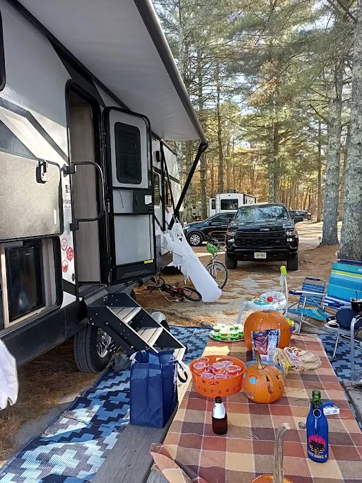 Holly Acres Campground Picture 4