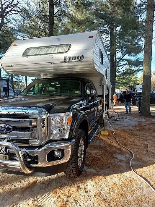 Holly Acres Campground Picture 8