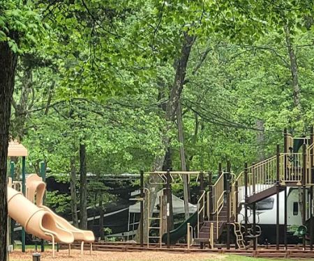 Ringing Rocks Family Campground