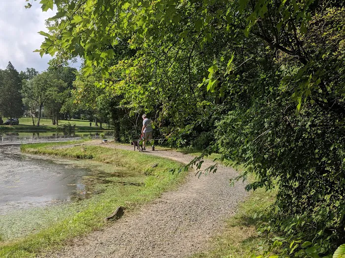 Colonial Woods Family Camping Resort Picture 10