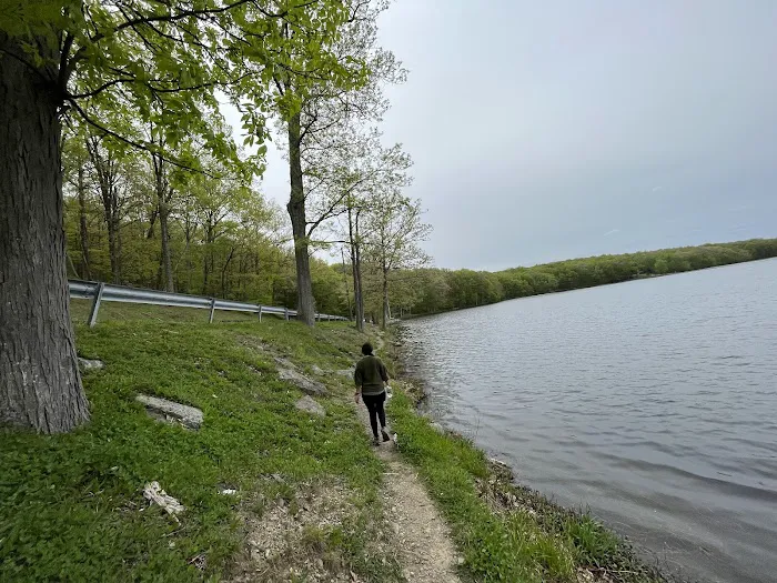 Winding Hills Park Picture 7