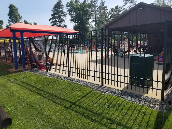 Hospitality Creek Campground Picture 3