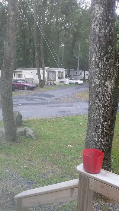 Maple Rock Campsite Picture 1