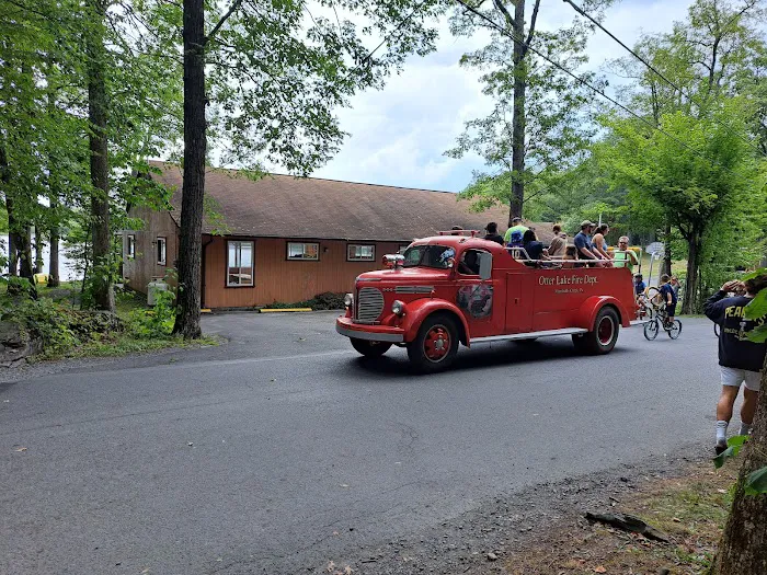 Otter Lake Camp-Resort Picture 4
