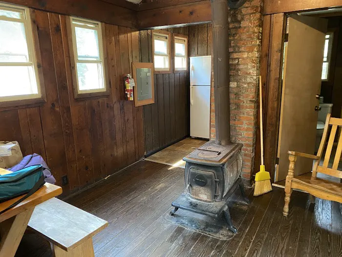 Thundergust Lake Cabin Area Picture 3