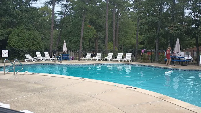 Adventure Bound Camping Resorts - Tall Pines Picture 2