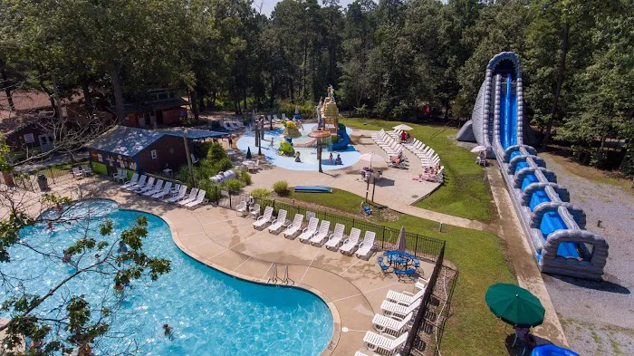 Adventure Bound Camping Resorts - Tall Pines Picture 4