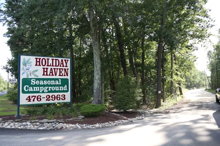 Holiday Haven Campground Picture 6
