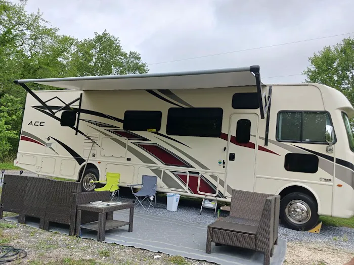 Sleepy Hollow Campground Picture 6