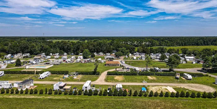 Scenic Riverview Campground Picture 8