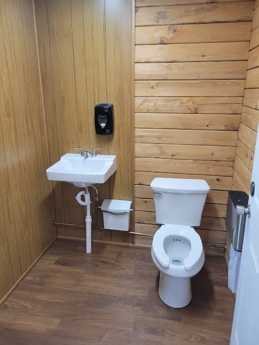 Quakerwoods Campground Picture 4