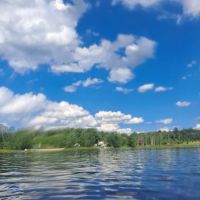 Charlies Lakeside Colony ico