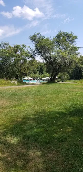 Luxor Manor Picture 1