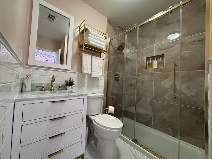 Unique Escapes Picture 2