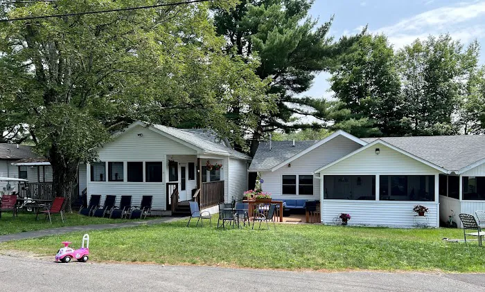 Beverly Hills Bungalow Corporation Picture 3