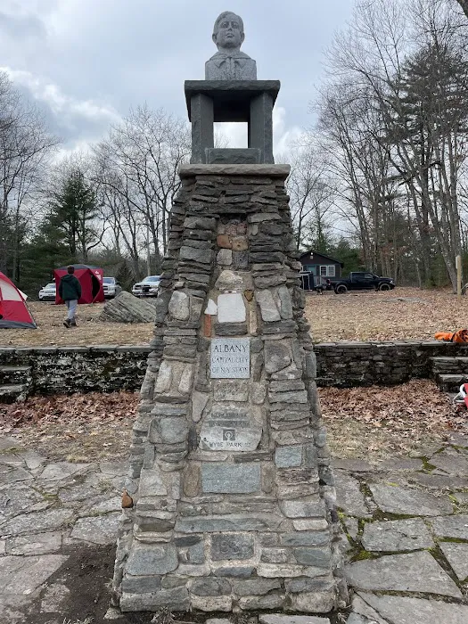 Lakeside Tent site Picture 4