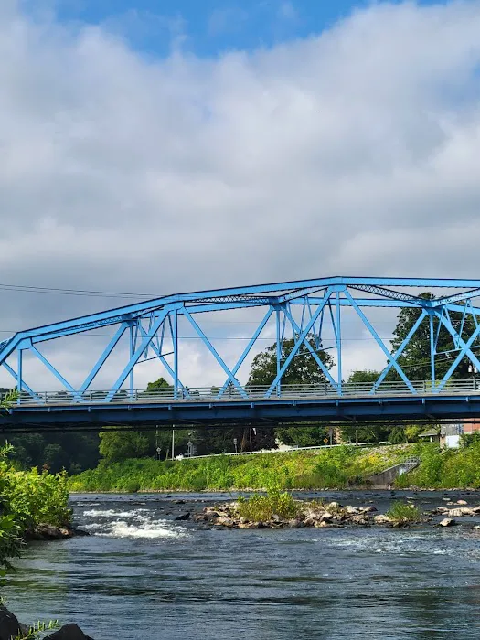 CreekView Campsites Picture 5