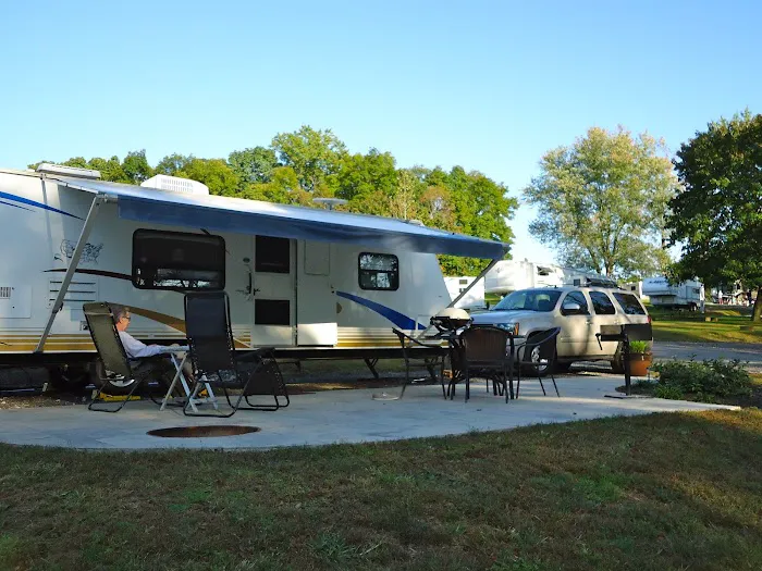 Philadelphia / West Chester KOA Holiday Picture 7